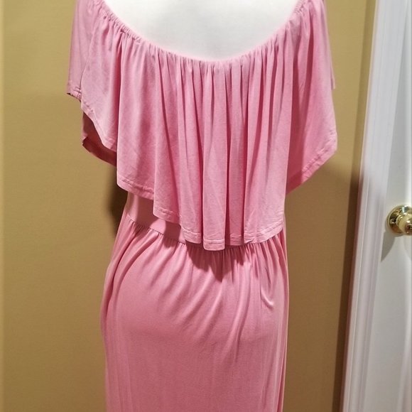 Feminine Soft Pink Off The Shoulder Maxi Dress SZ Large - Picture 3 of 3